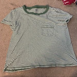 🦋Stripped green tee